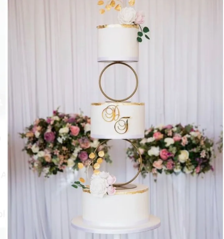 Gâteaux de mariage — wedding cakes et pièces montées